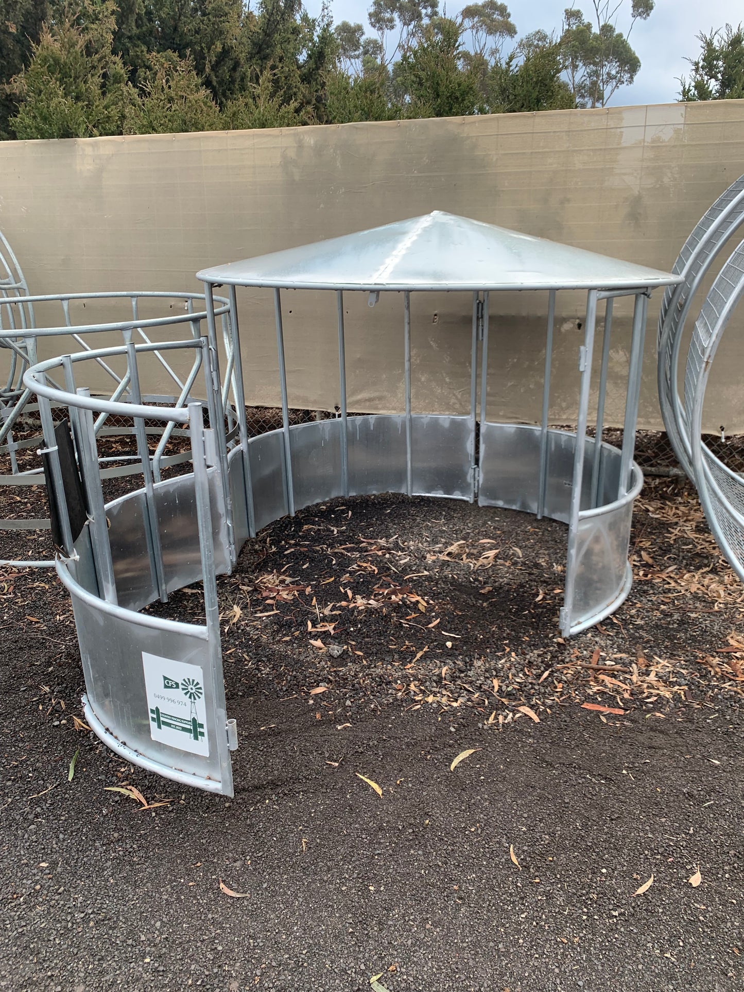 Hay Feeder with Roof