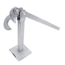 Steel Post Lifter - Whites Wires